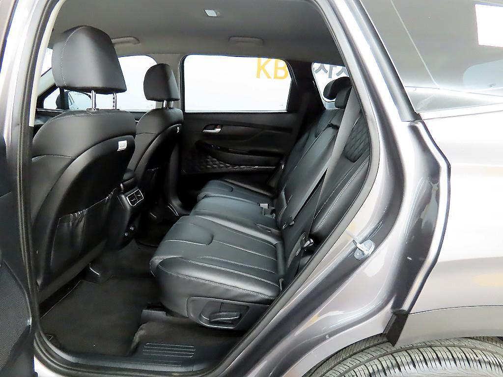 HYUNDAI Santa Fe - Vista 6