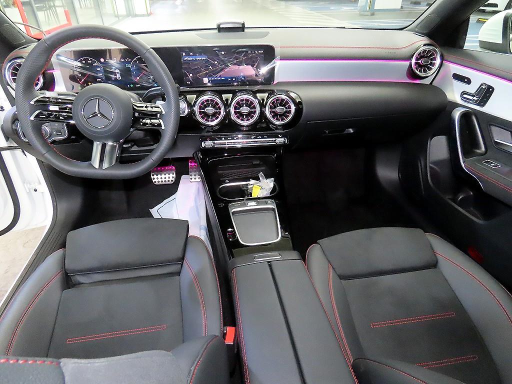 Mercedes Benz CLA Class - Vista 10