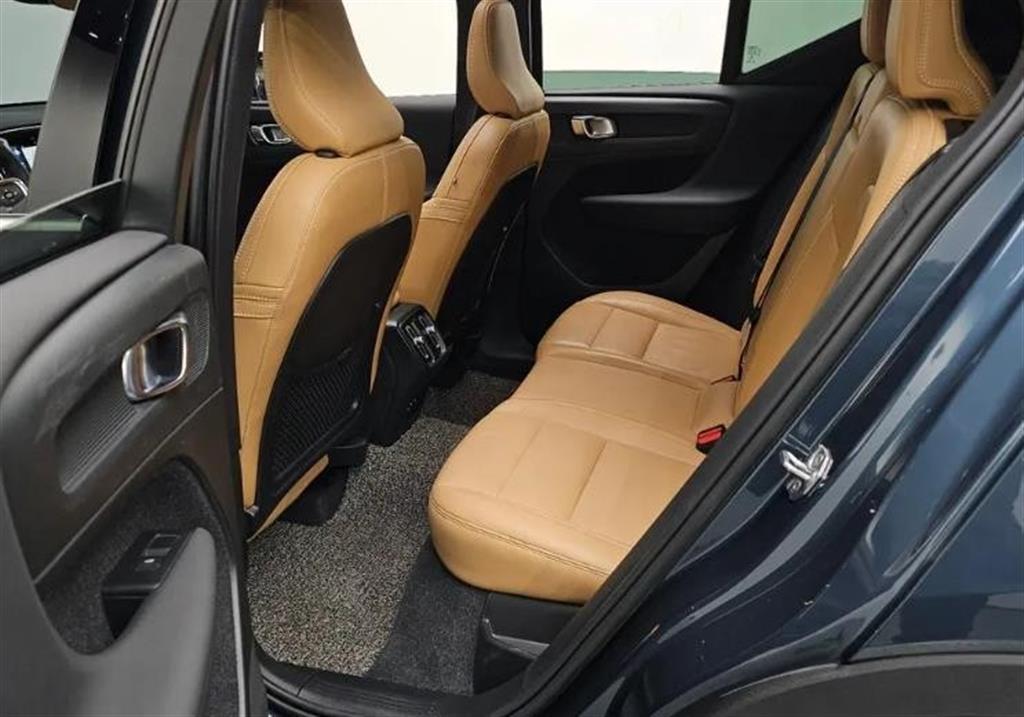 Volvo XC40 2021 Blanco - Importación desde Corea - HF Imports Iquique - Foto 10