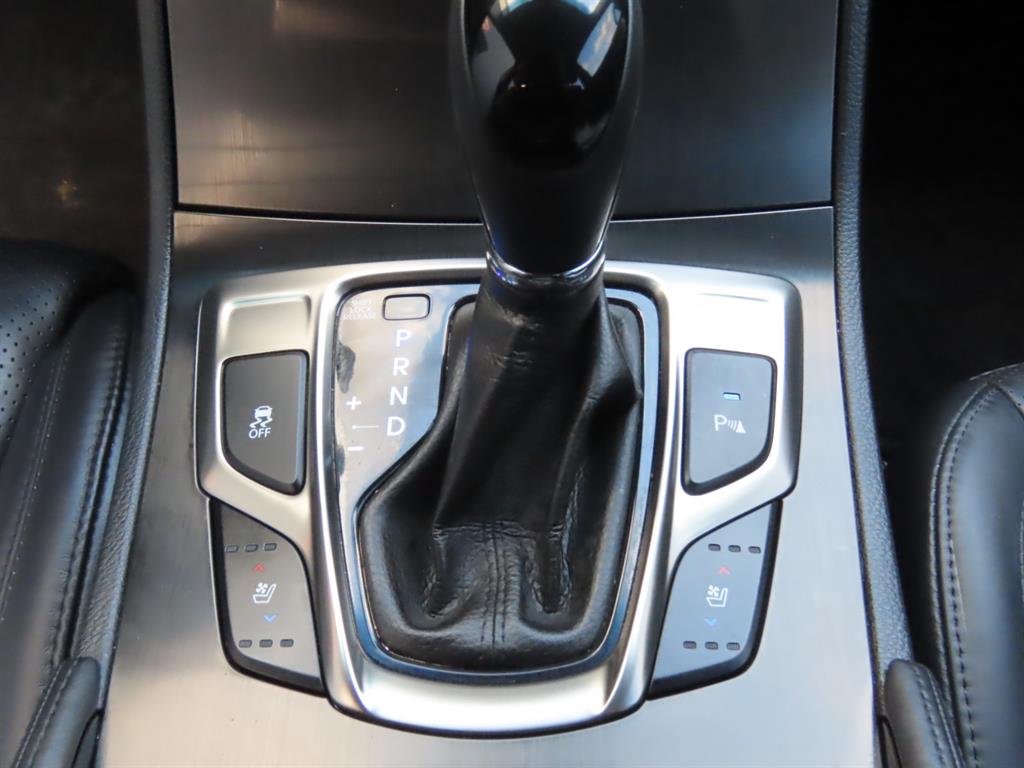 HYUNDAI Grandeur 2014 Negro - Importación desde Corea - HF Imports Iquique - Foto 12