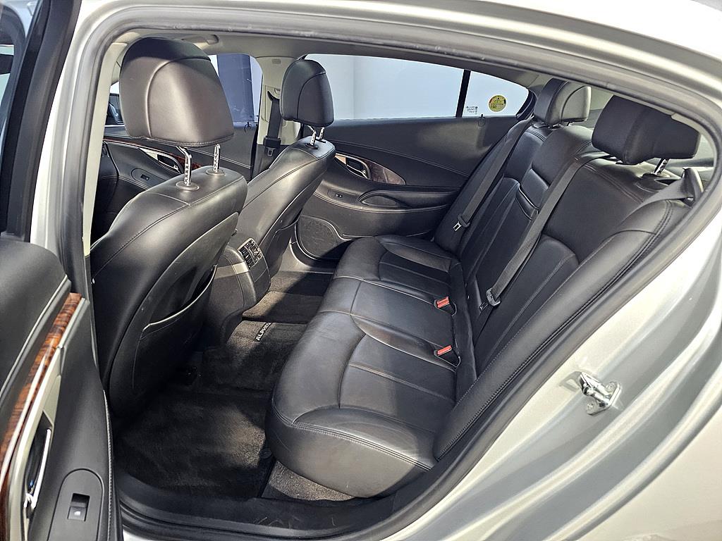 DAEWOO Alpheon - Vista 9