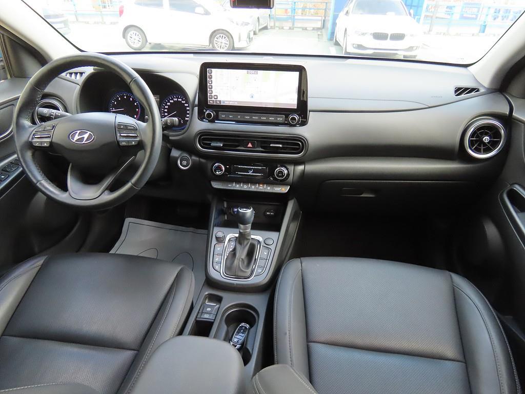 HYUNDAI Kona - Vista 5