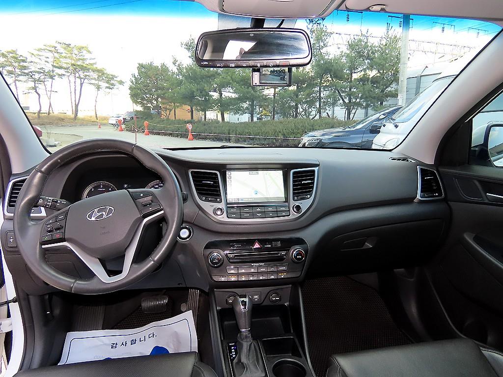 HYUNDAI Tucson - Vista 7