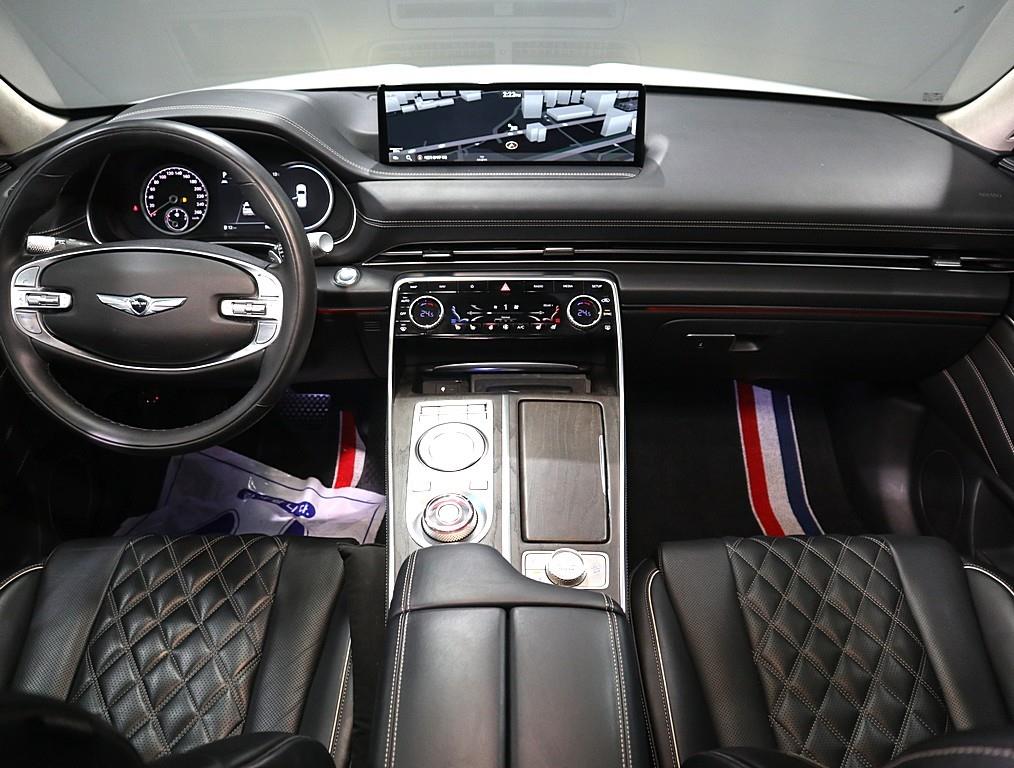 Genesis GV80 - Vista 5