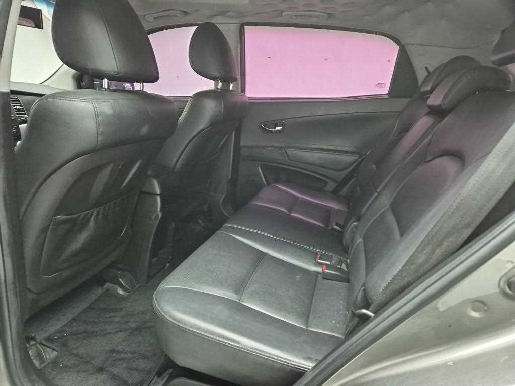 Ssangyong Korando - Vista 12