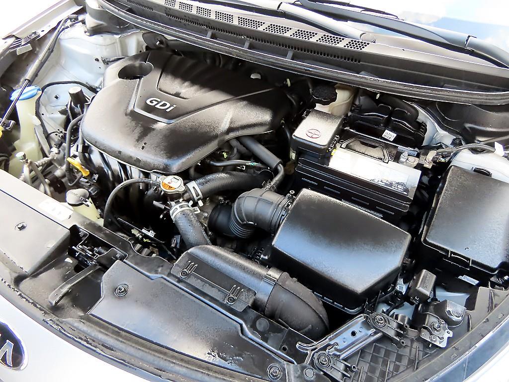 KIA K3 2015 Plateado - Importación desde Corea - HF Imports Iquique - Foto 16