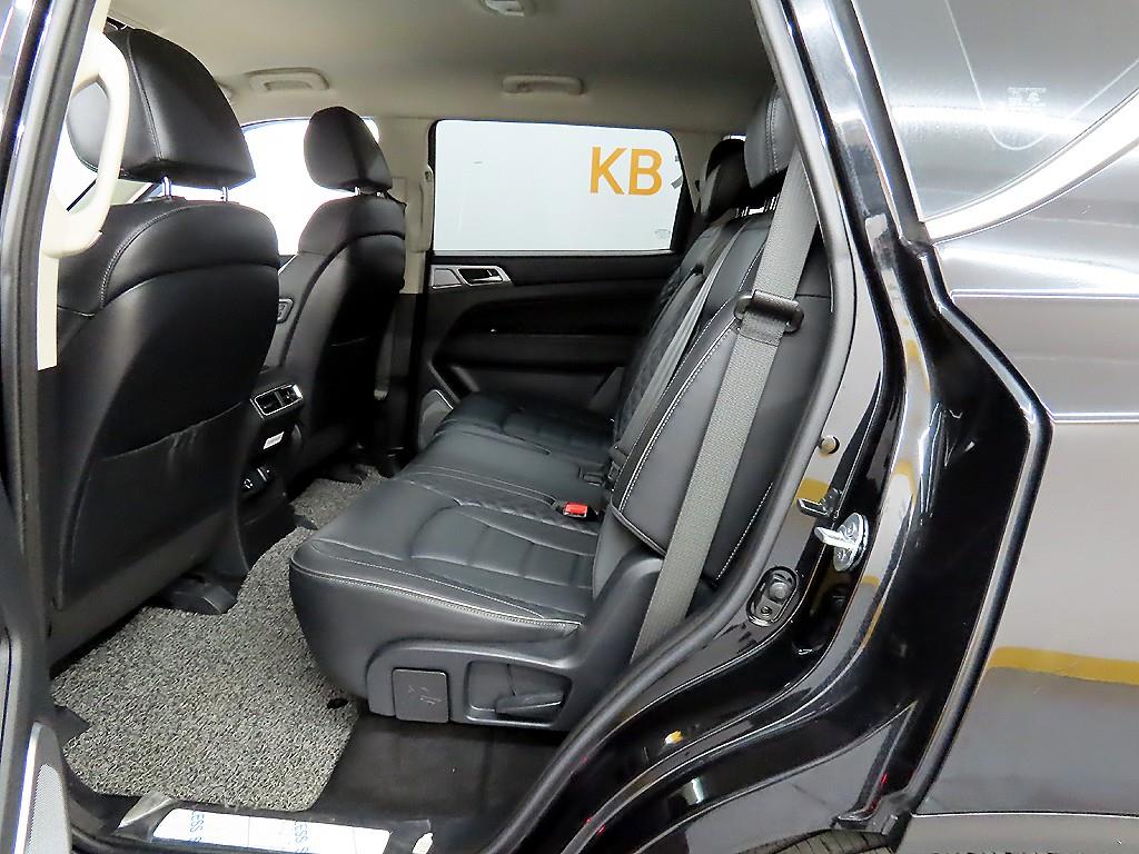 Ssangyong Rexton - Vista 6