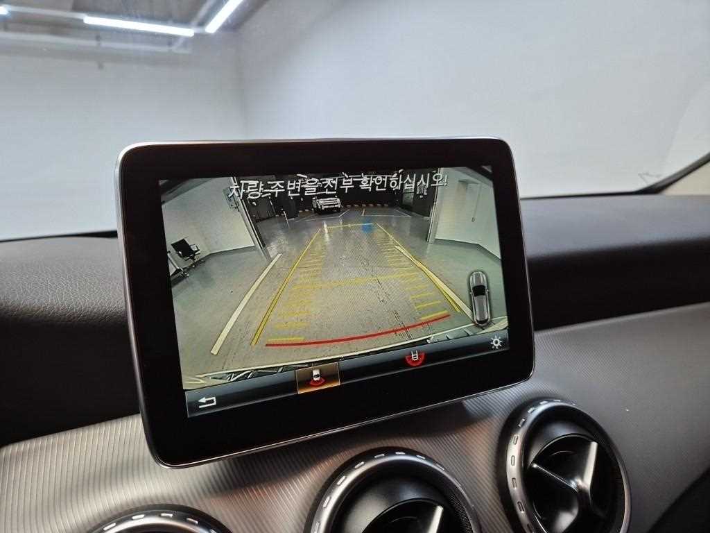 Mercedes Benz GLA Class 2016 Blanco - Importación desde Corea - HF Imports Iquique - Foto 14