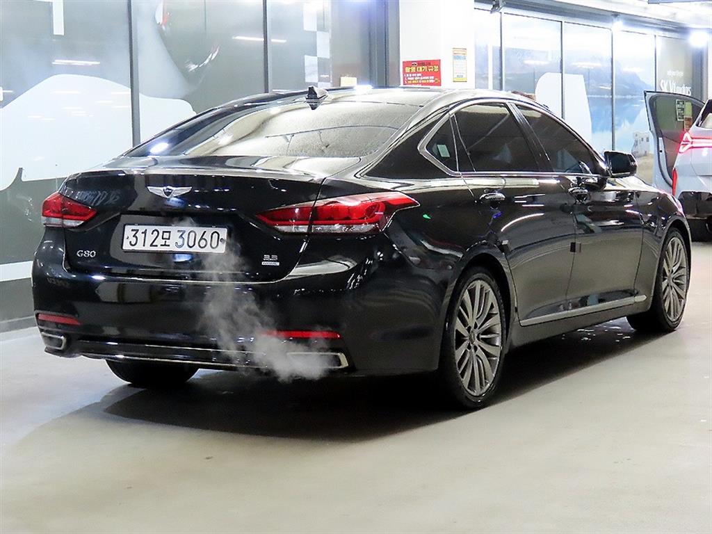 Genesis G80 - Vista 4