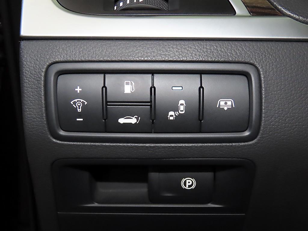 Genesis G80 2018 Negro - Importación desde Corea - HF Imports Iquique - Foto 14