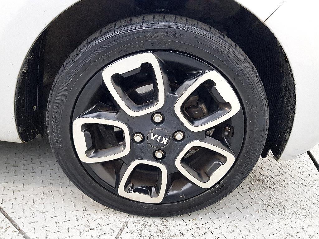 KIA Ray 2018 Plateado - Importación desde Corea - HF Imports Iquique - Foto 20