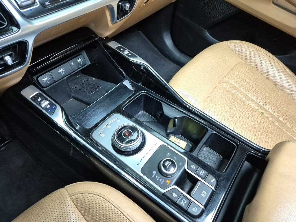 KIA Sorento - Vista 8