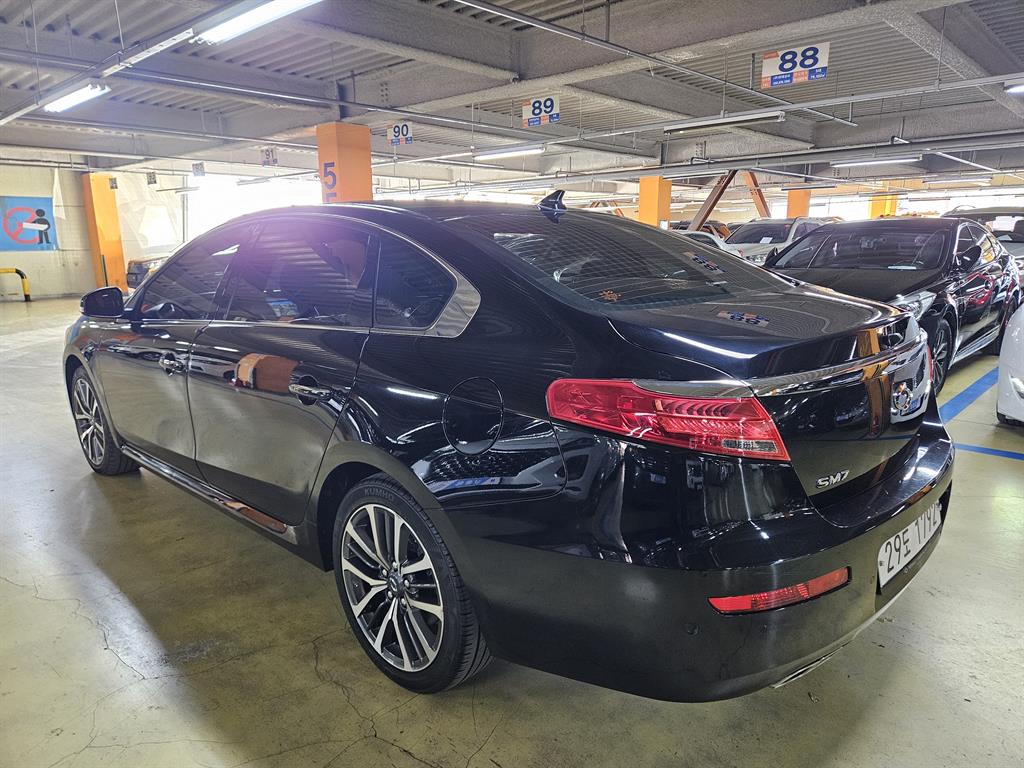 SAMSUNG SM7 - Vista 4