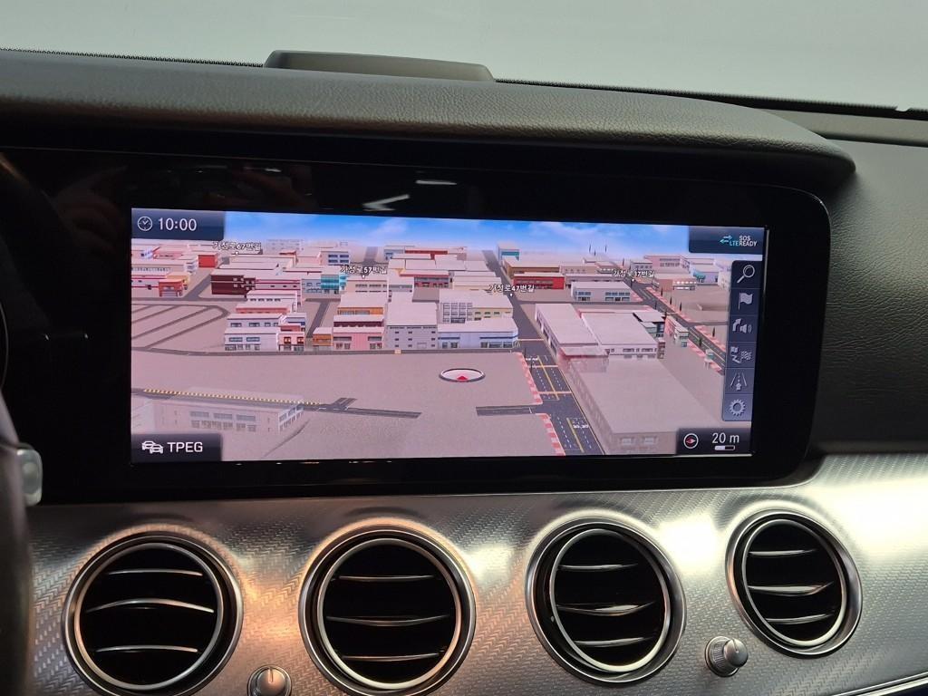 Mercedes Benz E class 2020 Blanco - Importación desde Corea - HF Imports Iquique - Foto 14