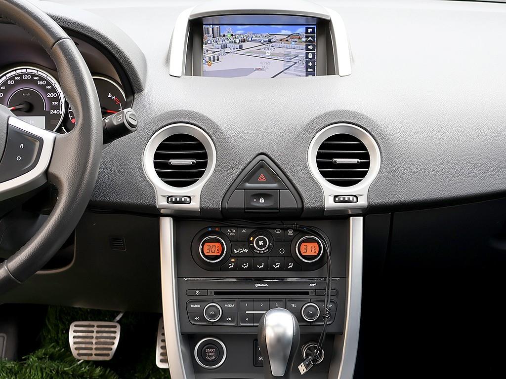 SAMSUNG QM5 2016 Blanco - Importación desde Corea - HF Imports Iquique - Foto 9