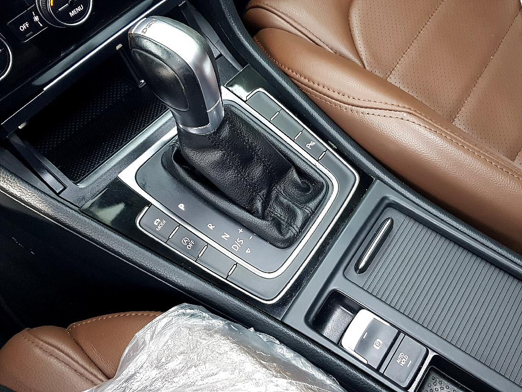 Volkswagen Golf 2015 Negro - Importación desde Corea - HF Imports Iquique - Foto 14