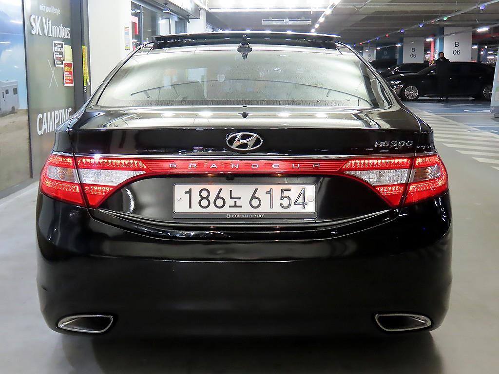 HYUNDAI Grandeur - Vista 5