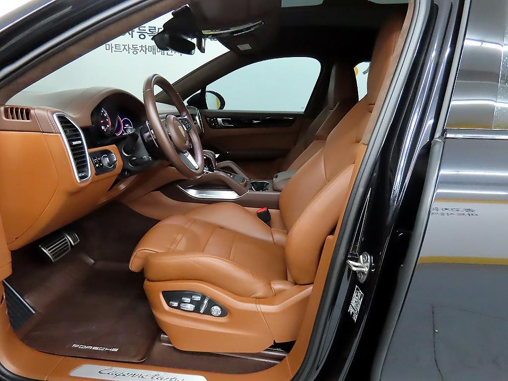 Porsche Cayenne - Vista 5