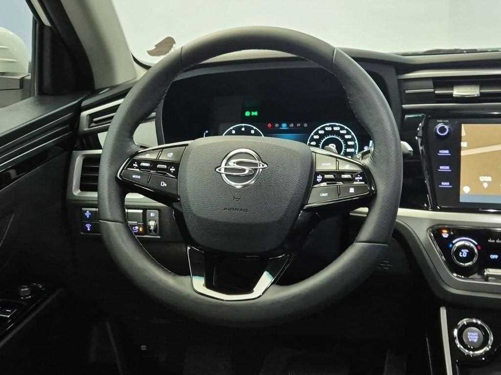 Ssangyong Korando - Vista 9