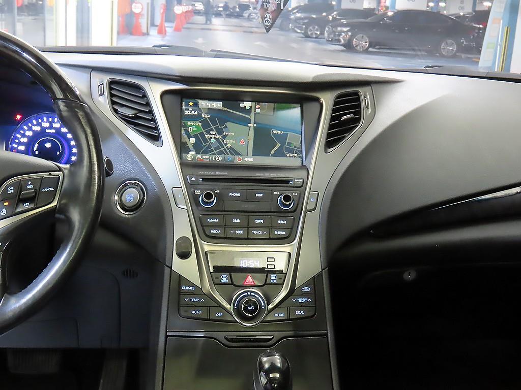 HYUNDAI Grandeur - Vista 11