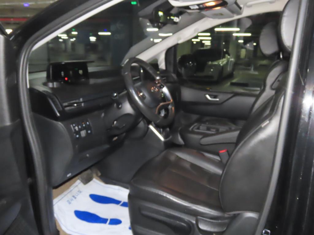 HYUNDAI Staria 2022 Negro - Importación desde Corea - HF Imports Iquique - Foto 9