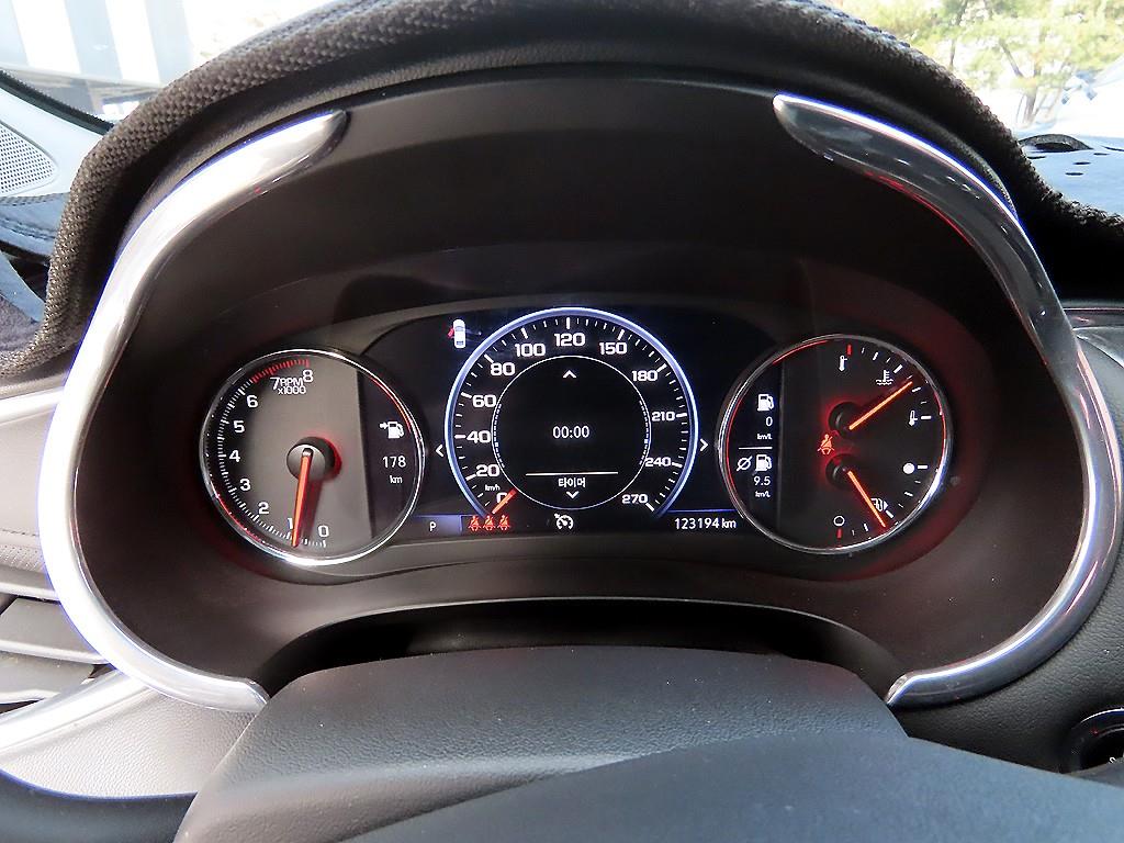 Chevrolet Malibu - Vista 9