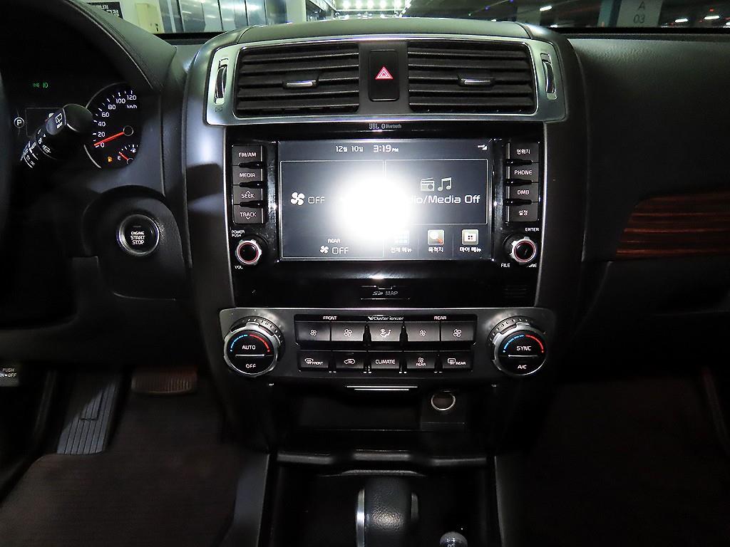 KIA Mohave - Vista 11