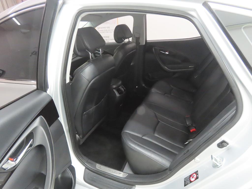 HYUNDAI Grandeur - Vista 6