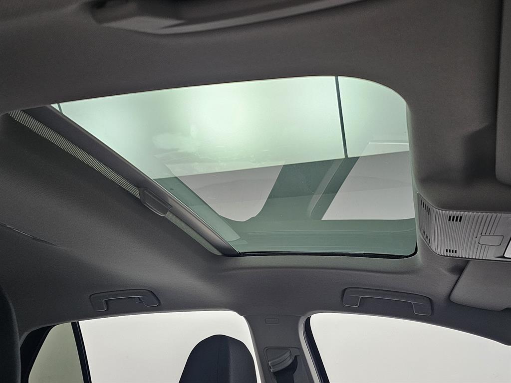 Volkswagen Golf 2023 Negro - Importación desde Corea - HF Imports Iquique - Foto 19