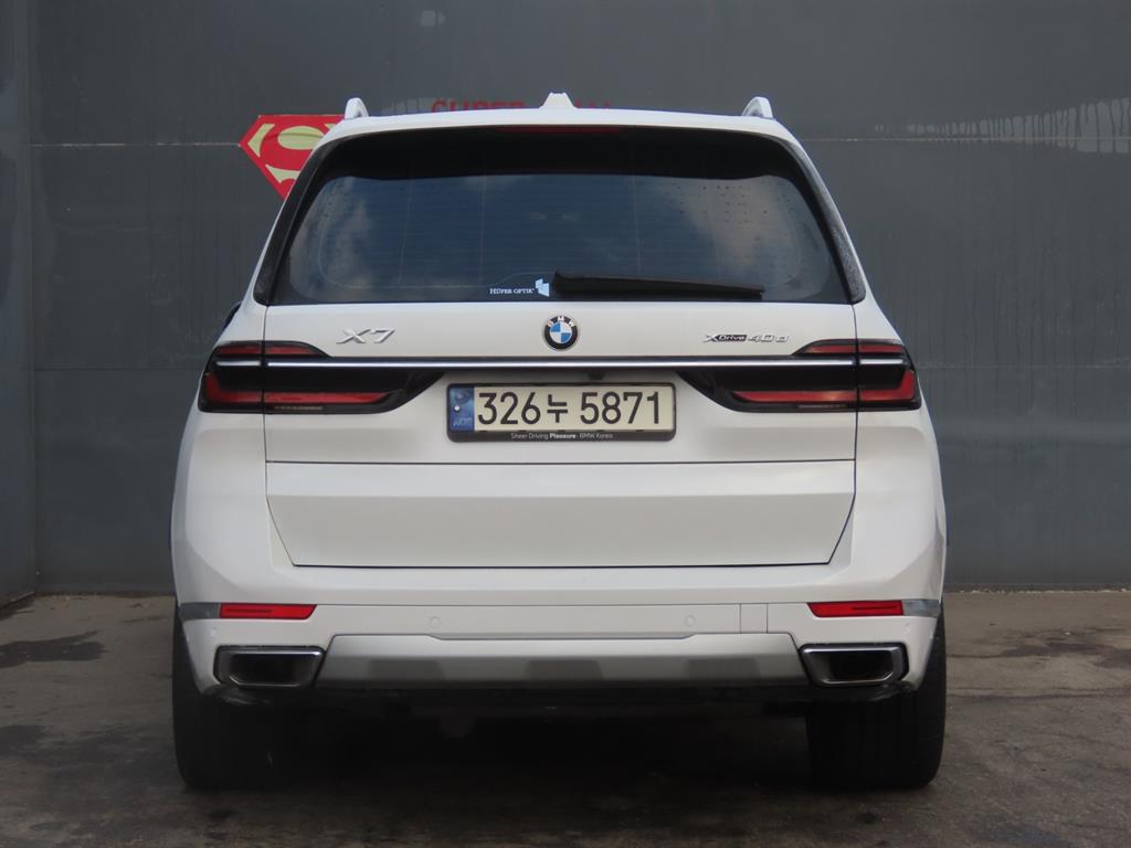 BMW X7 - Vista 7