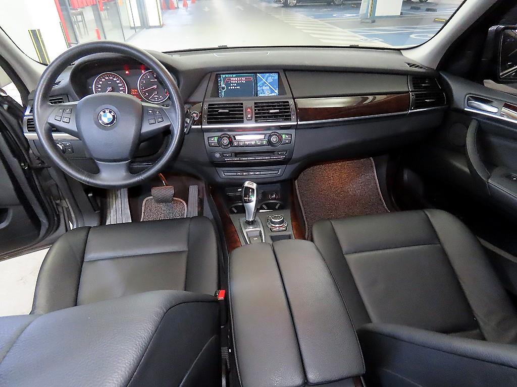 BMW X5 - Vista 10