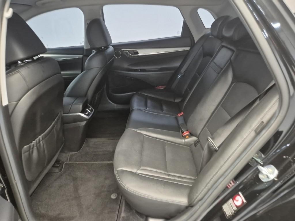 HYUNDAI Grandeur - Vista 12