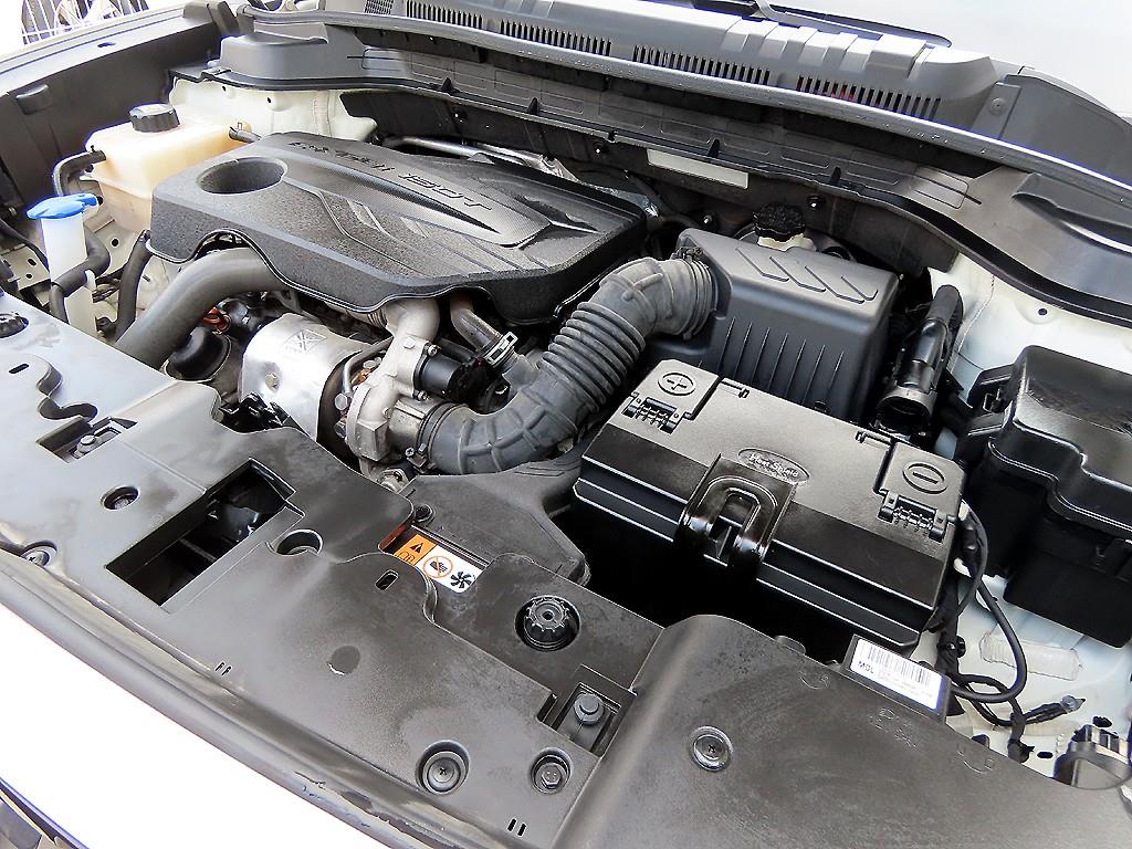 Ssangyong Torres 2023 Blanco - Importación desde Corea - HF Imports Iquique - Foto 19