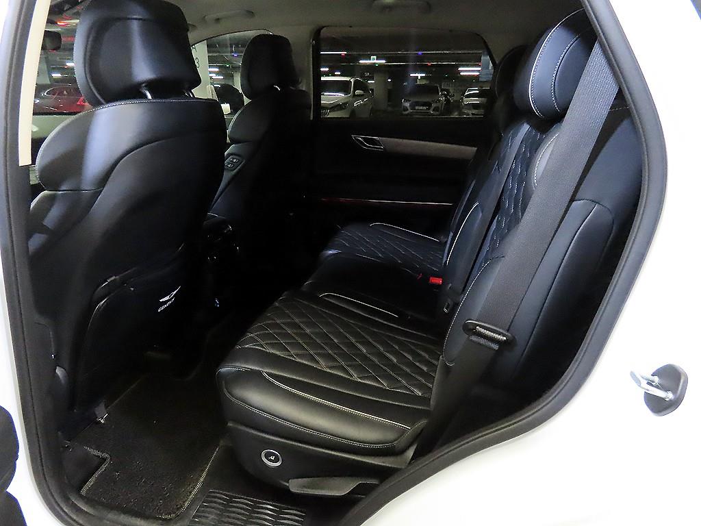 Genesis GV80 - Vista 7