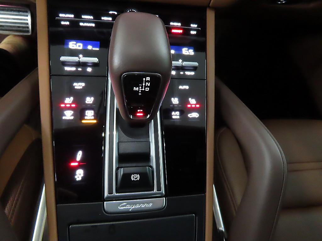 Porsche Cayenne - Vista 10