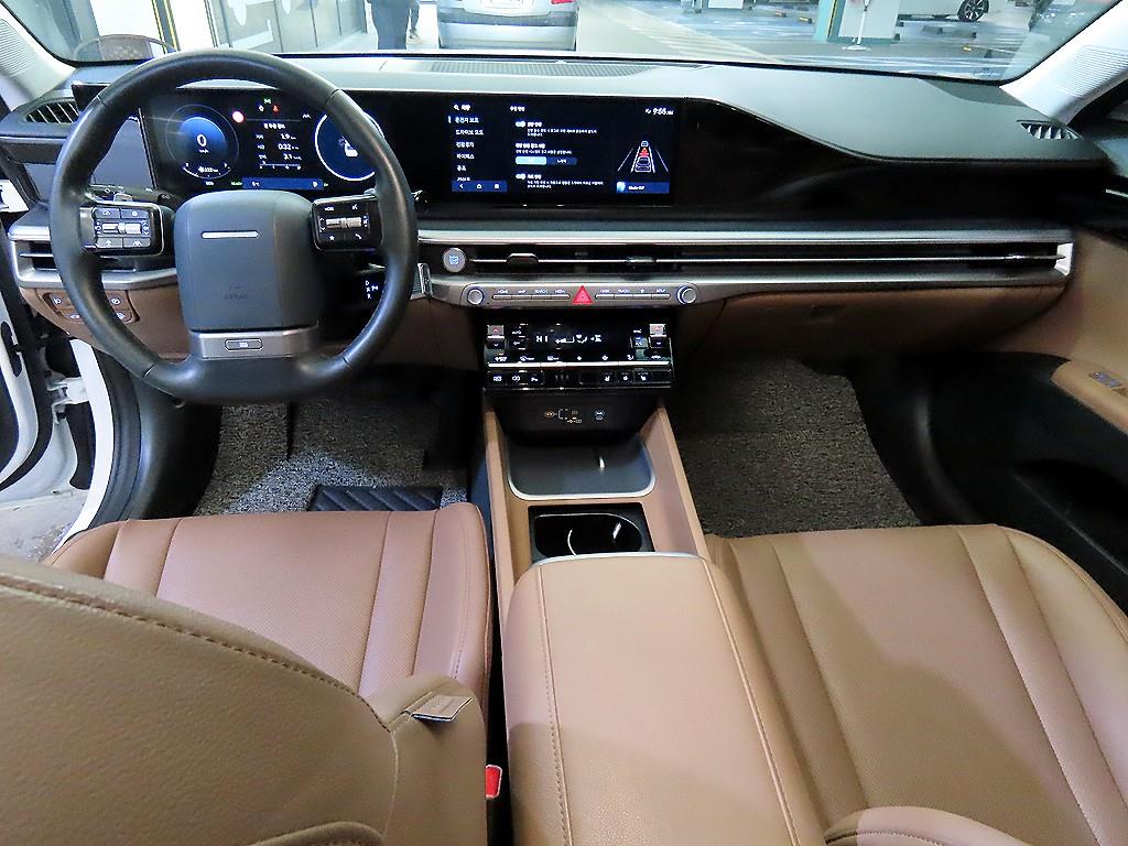 HYUNDAI Grandeur - Vista 10