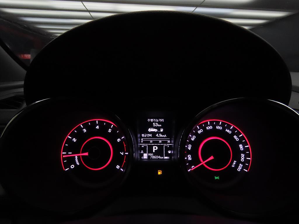 Ssangyong Tivoli - Vista 9