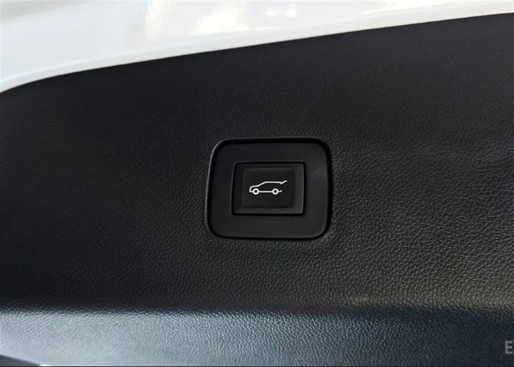 Chevrolet Trax 2025 Blanco - Importación desde Corea - HF Imports Iquique - Foto 20