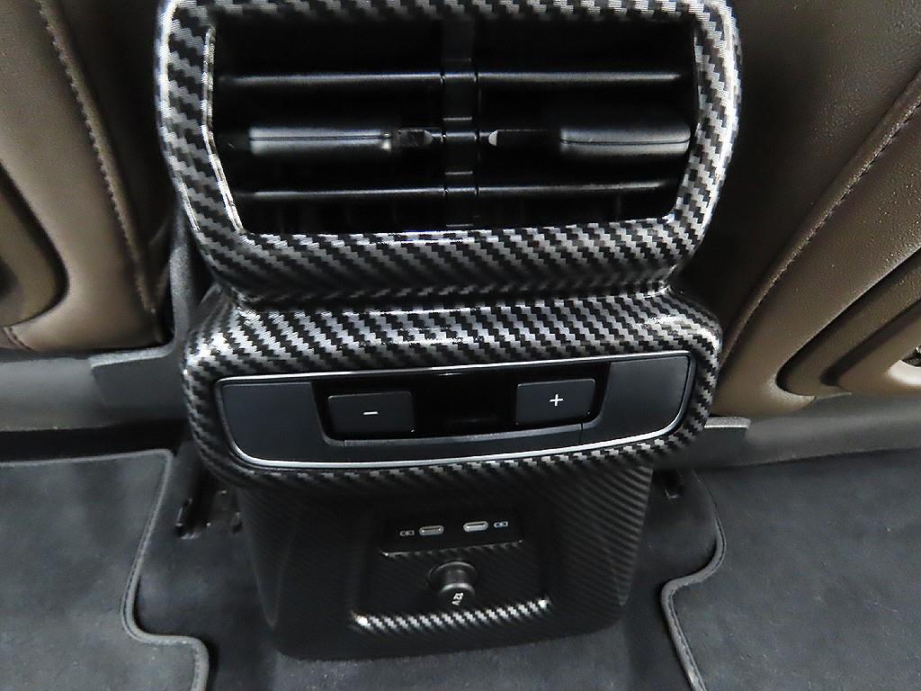 Audi Q4 2023 Blanco - Importación desde Corea - HF Imports Iquique - Foto 12