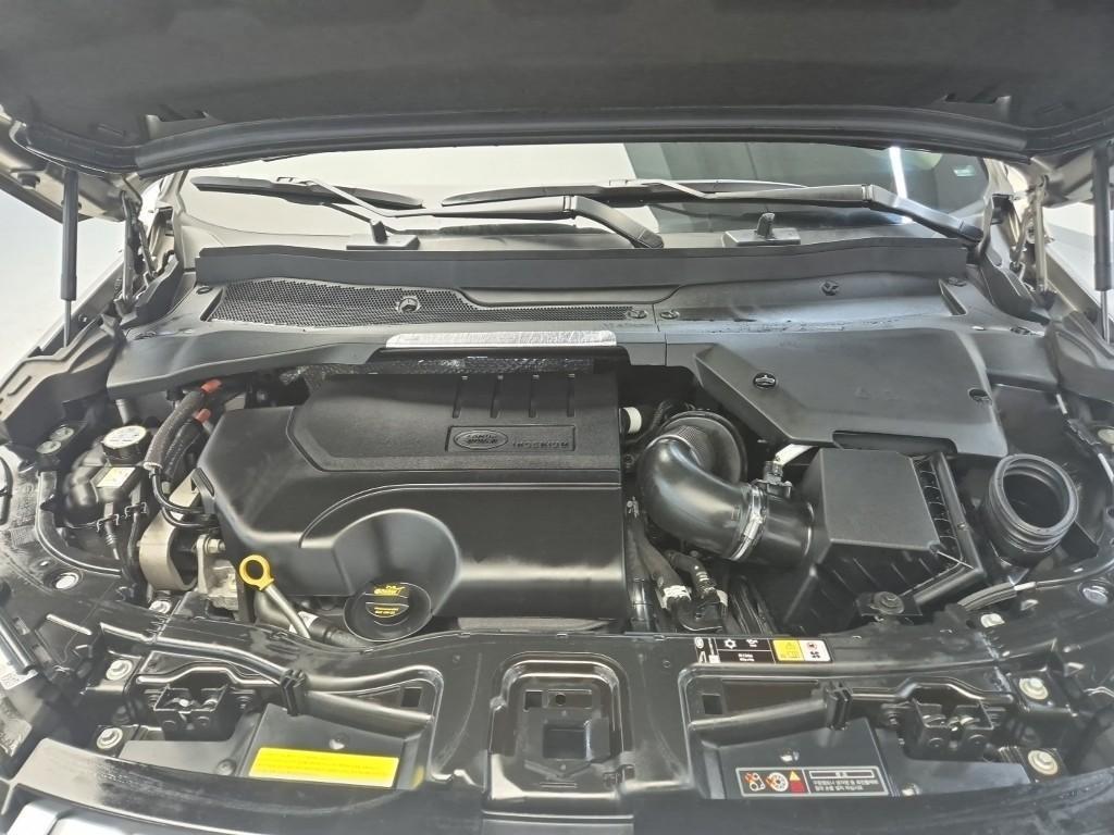 Land Rover Discovery Sports - Vista 5