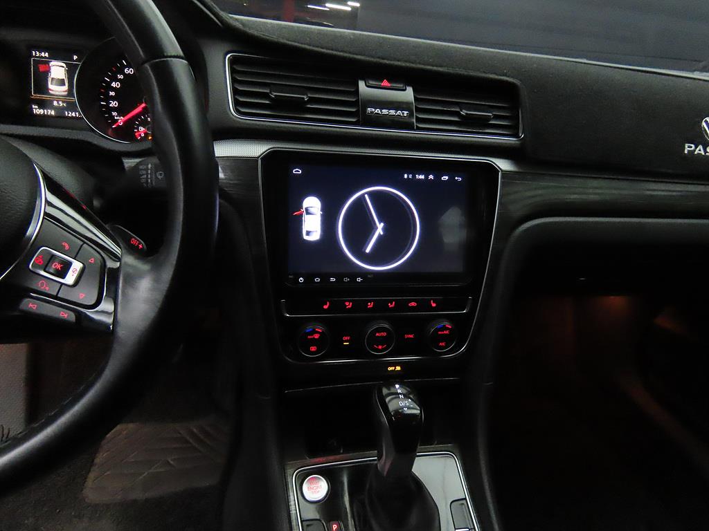 Volkswagen Passat - Vista 10