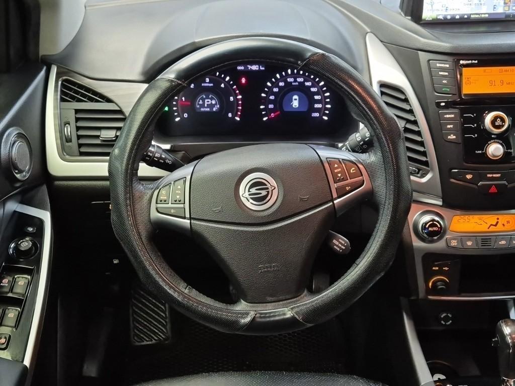 Ssangyong Korando - Vista 9