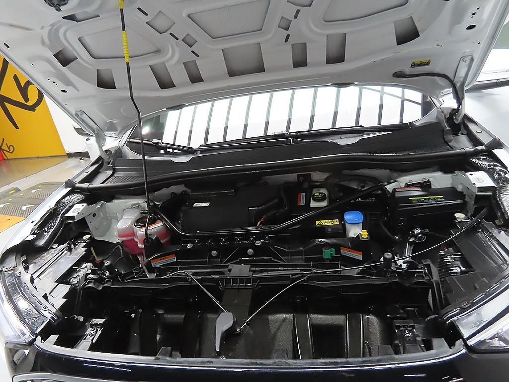 Audi Q4 2023 Blanco - Importación desde Corea - HF Imports Iquique - Foto 8