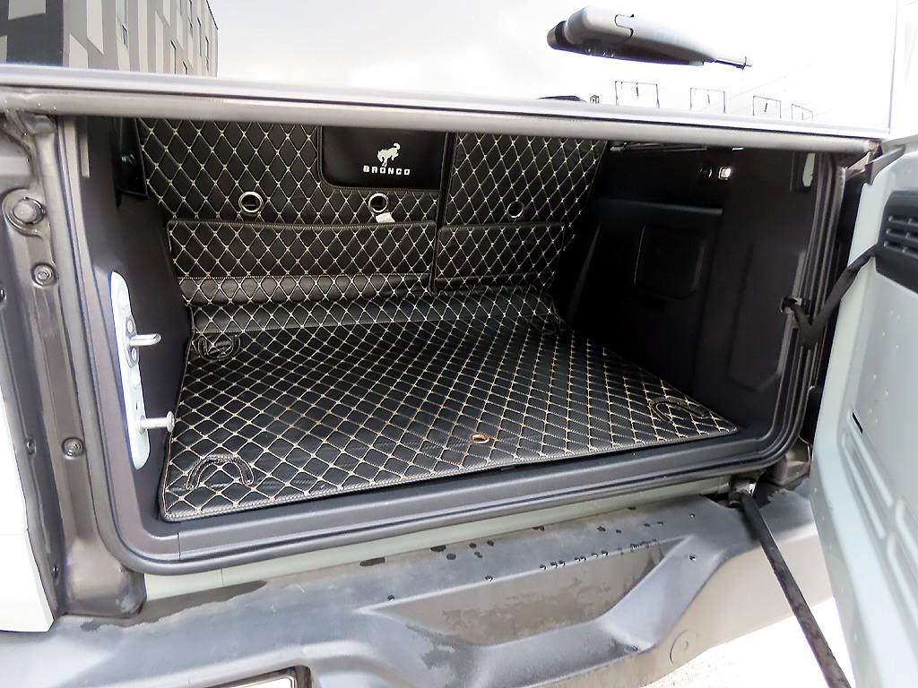 Ford Bronco 2022 Blanco - Importación desde Corea - HF Imports Iquique - Foto 18