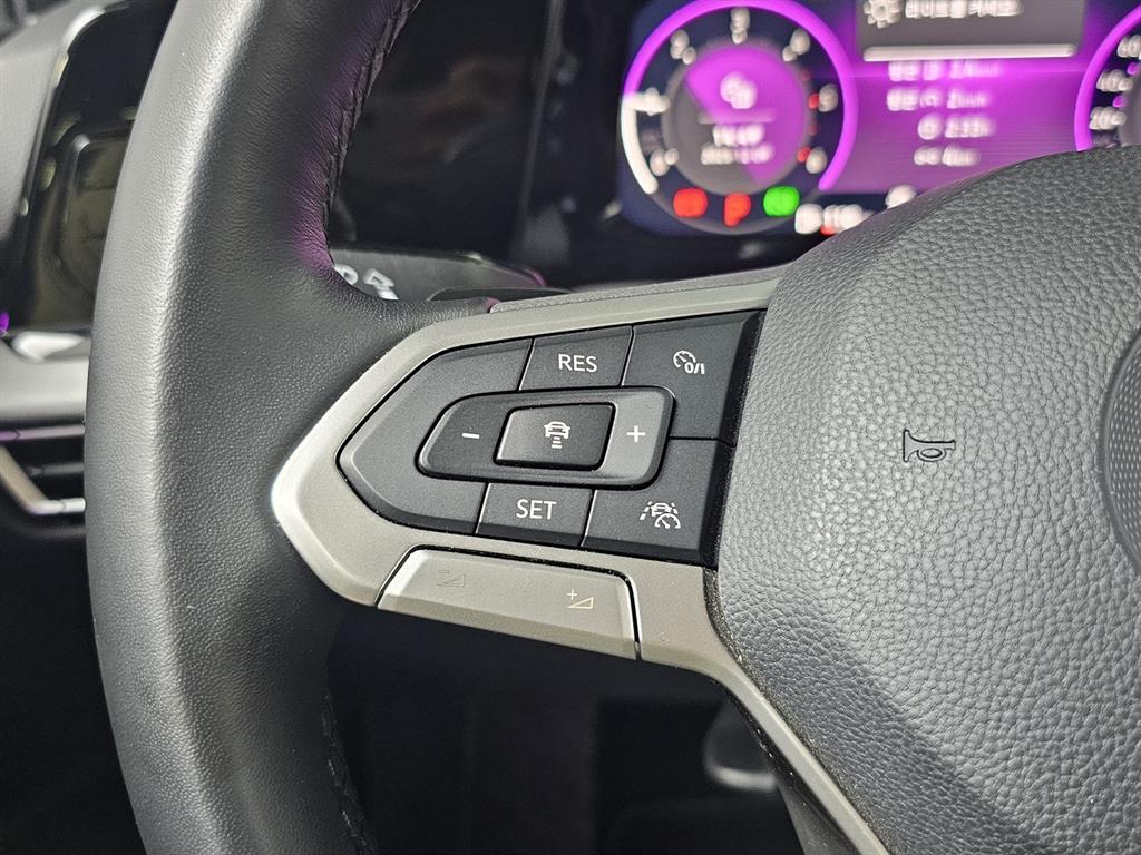 Volkswagen Golf 2023 Negro - Importación desde Corea - HF Imports Iquique - Foto 16