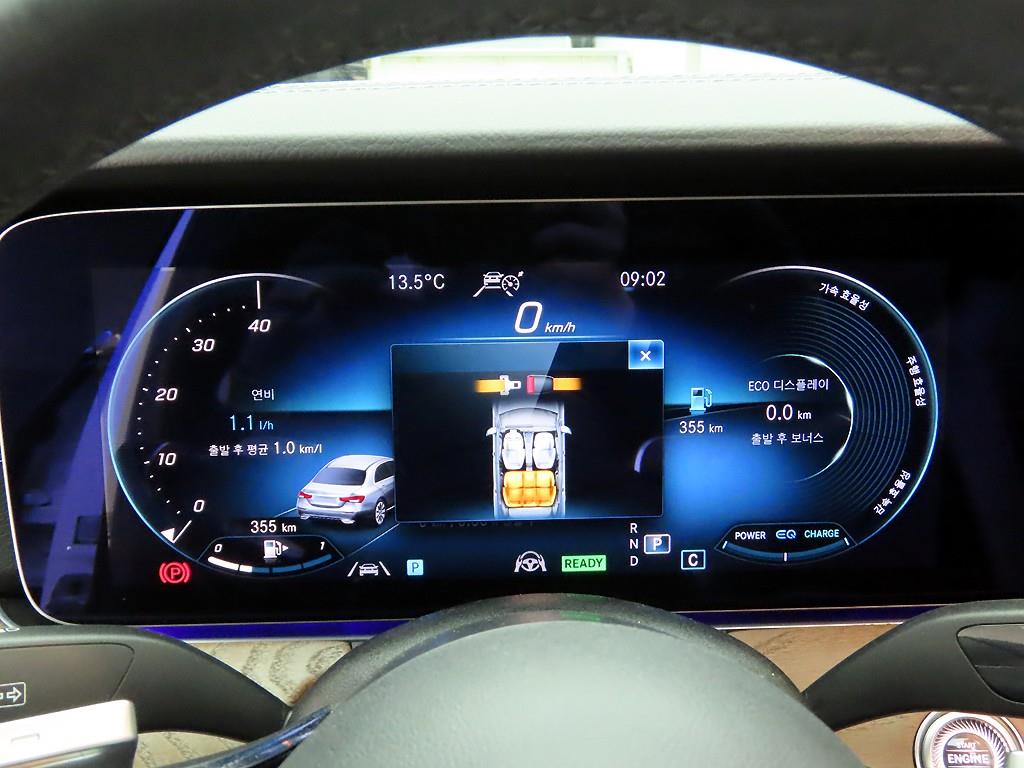 Mercedes Benz E class - Vista 6