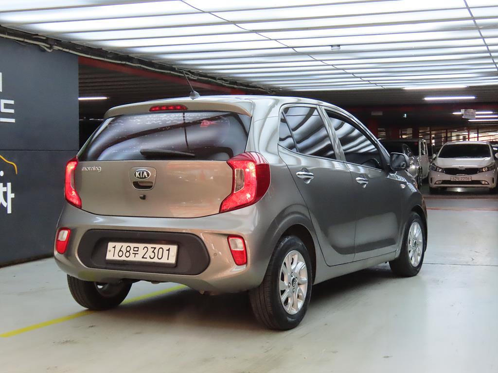 KIA Morning - Vista 4