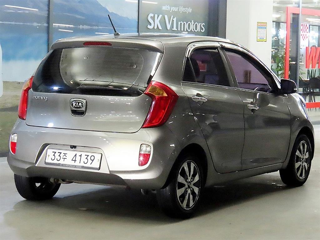 KIA Morning - Vista 4