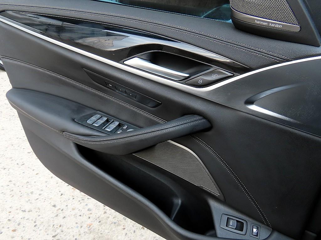 BMW 5 Series - Vista 11