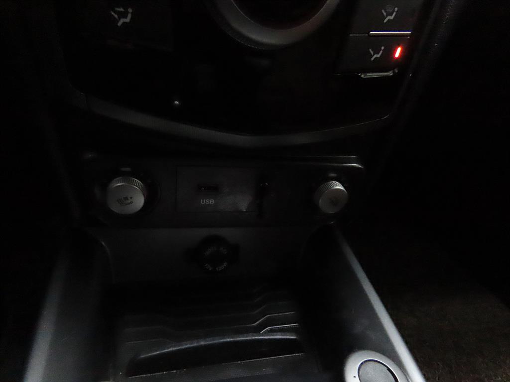 Ssangyong Tivoli 2018 Rojo - Importación desde Corea - HF Imports Iquique - Foto 15